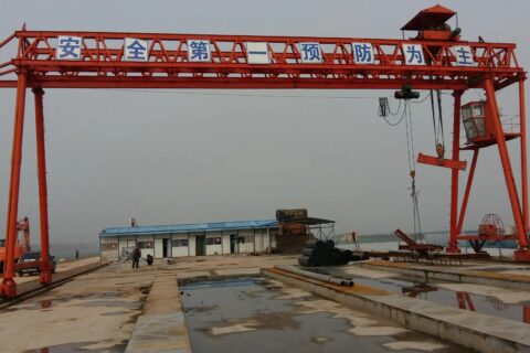 MG型鐵路提梁機