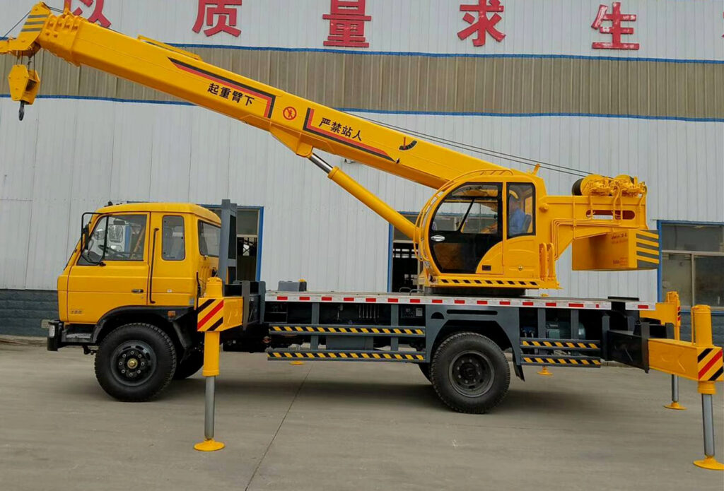 隨車起重機(jī)結(jié)構(gòu)件機(jī)器人焊接柔性生產(chǎn)線的應(yīng)用
